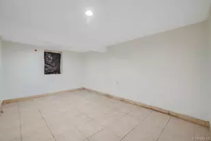 160 Stahley St, Brentwood, NY 11717 - Photo 17