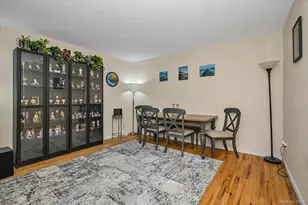 32 Pearsall Ave, Glen Cove, NY 11542 - Photo 11