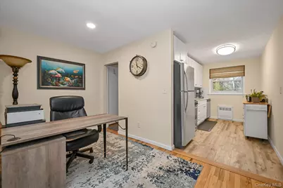 32 Pearsall Avenue #3F, Glen Cove, NY 11542 - Photo 7