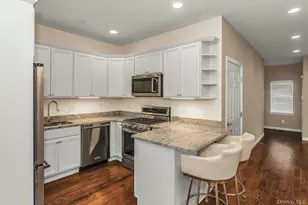 28 Spring Dr, Seaford, NY 11783 - Photo 5