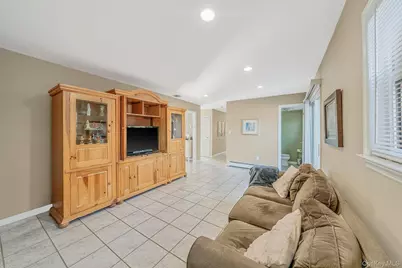 3 Mount Marcy Avenue, Farmingville, NY 11738 - Photo 15