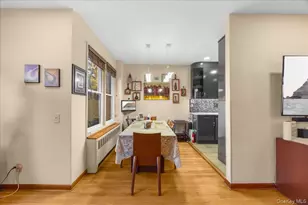 1015 Old Post Rd, Mamaroneck, NY 10543 - Photo 7