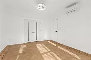 61-33 Palmetto St, Ridgewood, NY 11385 - Photo 9