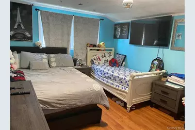 375 Barleau Street, Brentwood, NY 11717 - Photo 9