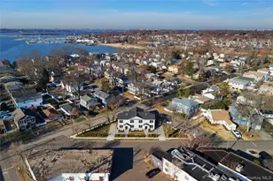 1 Manhasset Ave, Port Washington, NY 11050 - Photo 29