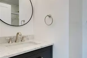 1 Manhasset Ave, Port Washington, NY 11050 - Photo 23