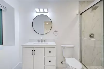 1 Manhasset Avenue, Port Washington, NY 11050 - Photo 25