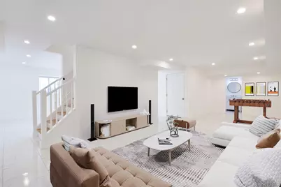 1 Manhasset Avenue, Port Washington, NY 11050 - Photo 19