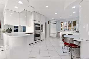 3427 Carey Ln, Baldwin, NY 11510 - Photo 5