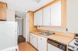 365 Bronx River Rd, Yonkers, NY 10704 - Photo 5