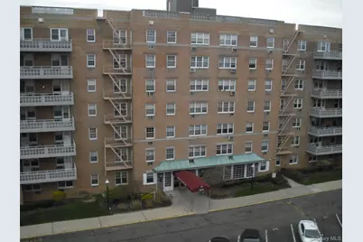 84-29 153 Avenue #4N, Howard Beach, NY 11414 - Photo 9