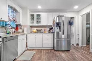 108-23 174th St, Jamaica, NY 11433 - Photo 5