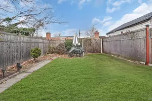 108-23 174th St, Jamaica, NY 11433 - Photo 23