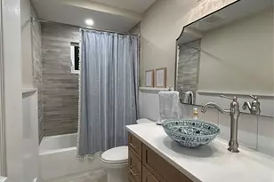 33 Loughlin Dr, Shirley, NY 11967 - Photo 3