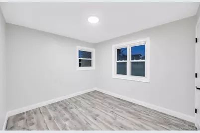 27 Ash Street, Central Islip, NY 11722 - Photo 19