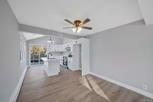 139 Madison St, Mastic, NY 11950 - Photo 9