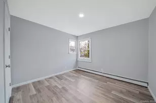 139 Madison St, Mastic, NY 11950 - Photo 15