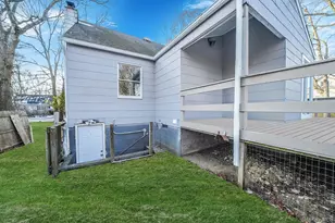 139 Madison St, Mastic, NY 11950 - Photo 31