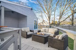 139 Madison St, Mastic, NY 11950 - Photo 29