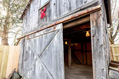 244 Broadway, Port Ewen, NY 12429 - Photo 33