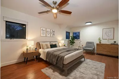 116 Nottingham Road, Manhasset Hills, NY 11040 - Photo 13