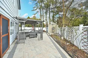 116 Nottingham Rd, Manhasset Hills, NY 11040 - Photo 25