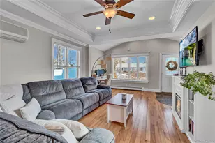 219 Hyman Ave, West Islip, NY 11795 - Photo 5