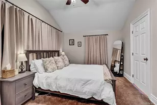 219 Hyman Ave, West Islip, NY 11795 - Photo 21