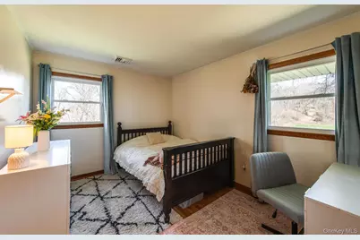 394 Smith Road, Hyde Park, NY 12538 - Photo 25