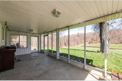 394 Smith Road, Hyde Park, NY 12538 - Photo 23