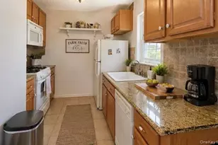 15 Alpine Dr, Wappingers Falls, NY 12590 - Photo 5