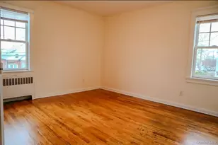 2233 Private Rd, Whitestone, NY 11357 - Photo 7