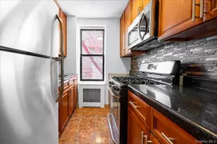 37-30 73rd St, Jackson Heights, NY 11372 - Photo 5
