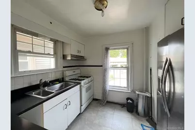 8517 115th Street, Richmond Hill, NY 11418 - Photo 7