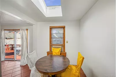 12 King Street, Freeport, NY 11520 - Photo 13