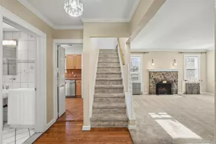 12 King St, Freeport, NY 11520 - Photo 9