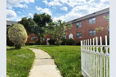 202-06 Rocky Hill Road #6C1, Bayside, NY 11361 - Photo 17