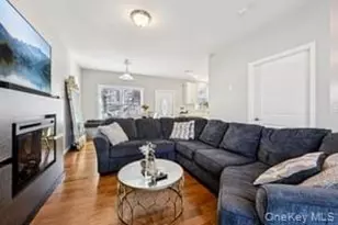 214 Prospect St, Newburgh, NY 12550 - Photo 11