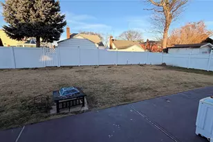 185 Weir St, Hempstead, NY 11550 - Photo 15