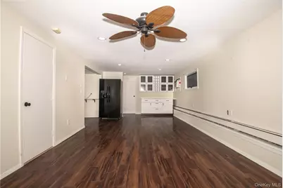 15 E Clearwater Road, Lindenhurst, NY 11757 - Photo 23