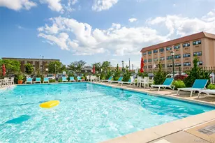 185 W Park Ave, Long Beach, NY 11561 - Photo 3