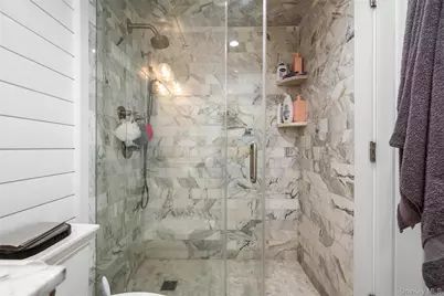 185 W Park Avenue #103, Long Beach, NY 11561 - Photo 17