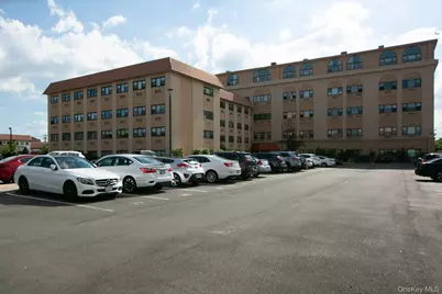 185 W Park Avenue #103, Long Beach, NY 11561 - Photo 21