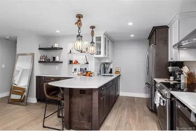 185 W Park Avenue #103, Long Beach, NY 11561 - Photo 9