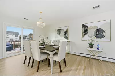 230 Sequams Lane Center, West Islip, NY 11795 - Photo 5