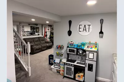 34 Beach Street, West Islip, NY 11795 - Photo 19