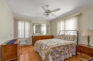 45 Sylvia Ln, New Hyde Park, NY 11040 - Photo 13