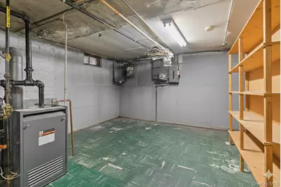 166-07 Union Turnpike, Fresh Meadows, NY 11366 - Photo 27