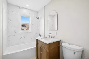 36 Cinque Dr, Farmingdale, NY 11735 - Photo 7