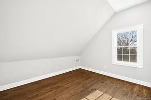 36 Cinque Dr, Farmingdale, NY 11735 - Photo 43